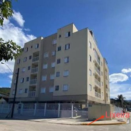 Apartamento Ubatuba Apartamento A 9 Minutos Da Praia Grande 6P Exterior foto